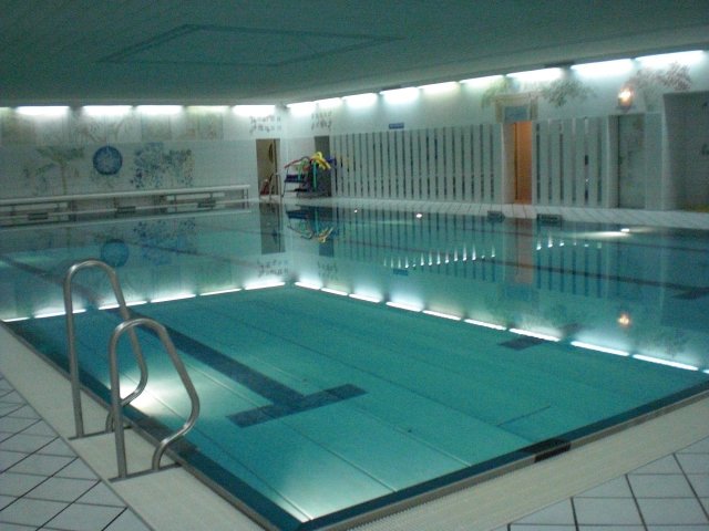 Hallenbad in Olching, Schwimmschule Flipper